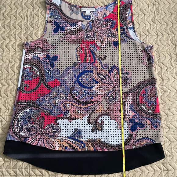 Dana Buchman multicolor paisley blouse with laser cutout overlay on the front. - Picture 7 of 12